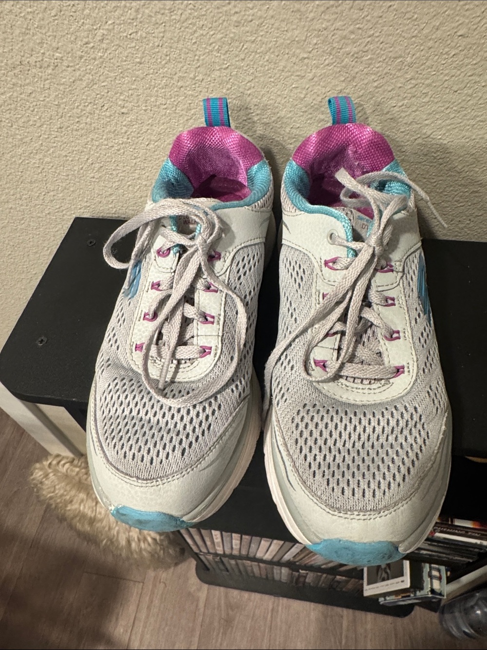 Gray Mesh Sneakers D lux walkers-8